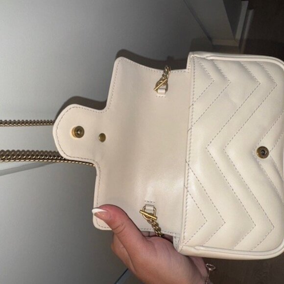 Gucci Crossbody - Picture 5 of 5